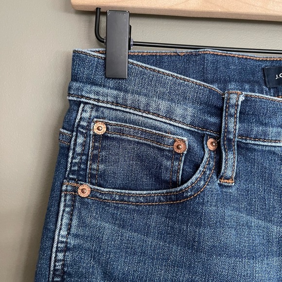 J. Crew Vintage Straight Jeans Medium Wash Blue Size 26 Distressed Comfortable - Picture 16 of 16